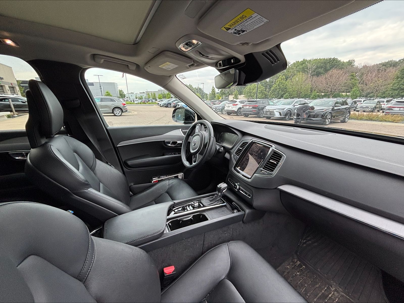 Thumbnail: 2021 Volvo XC90 - 2