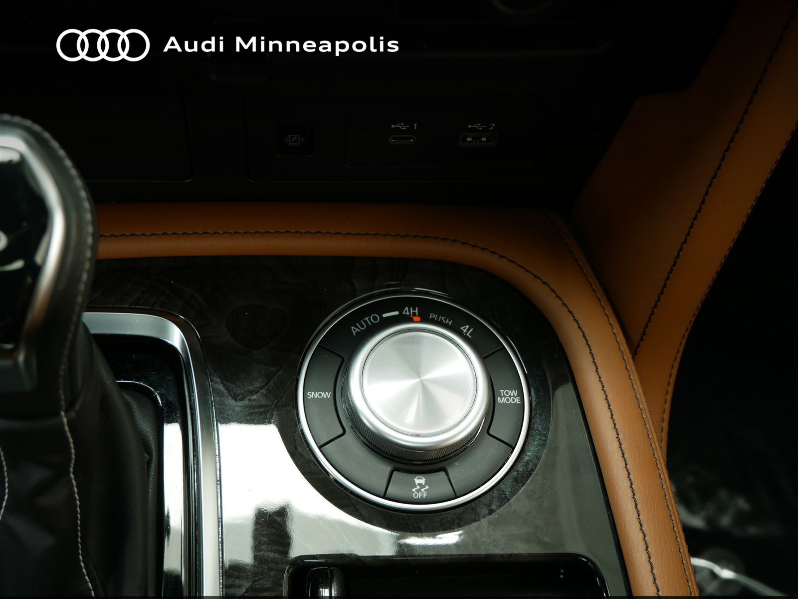 Thumbnail: 2024 INFINITI QX80 - 30