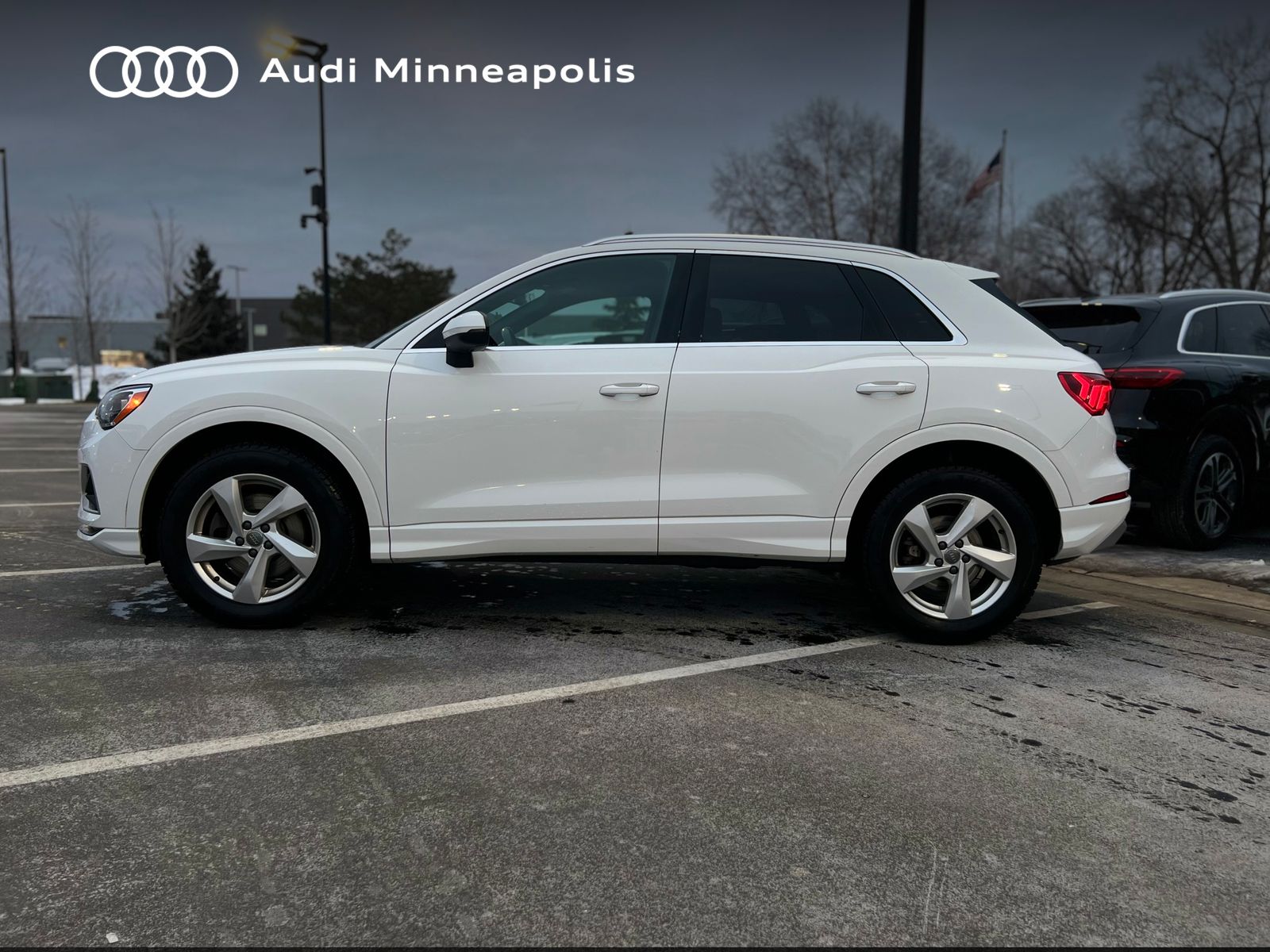 Thumbnail: 2019 Audi Q3 - 3