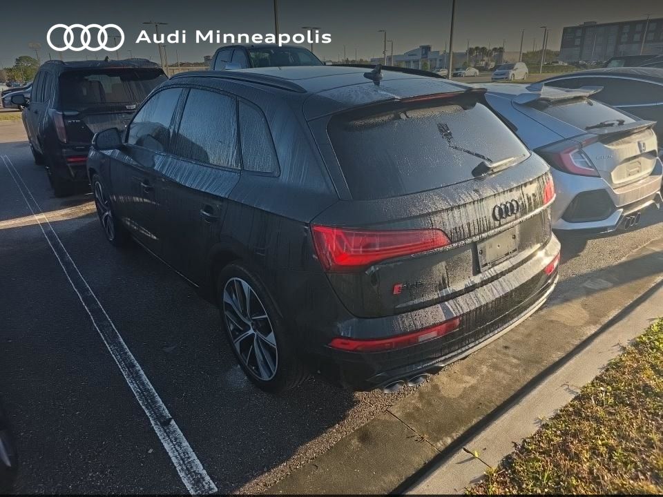 Thumbnail: 2023 Audi SQ5 - 4