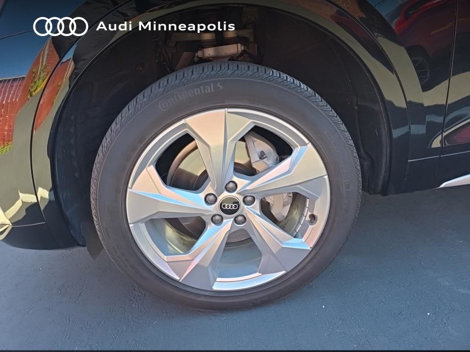 Thumbnail: 2023 Audi Q5 - 17