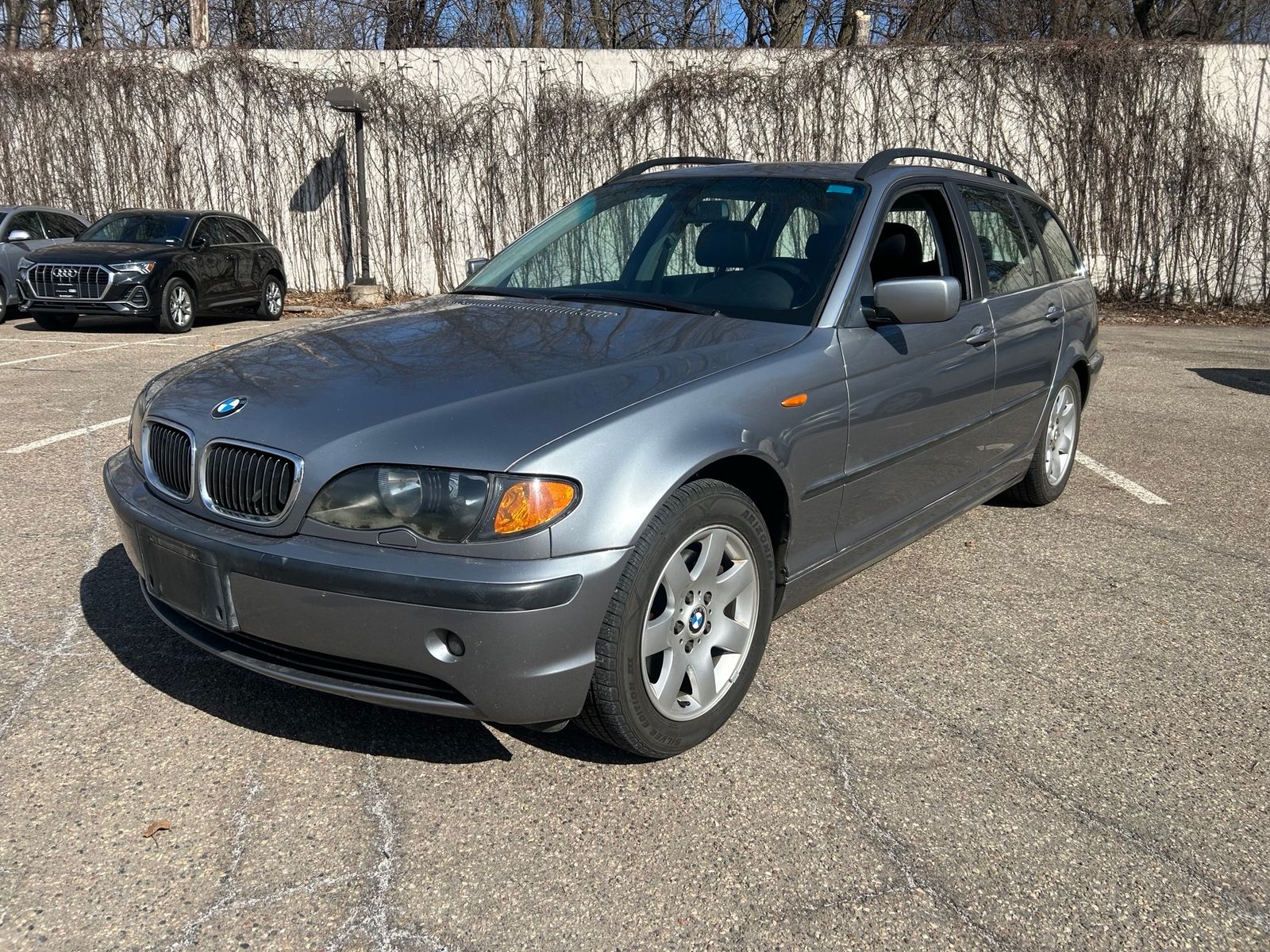 2003 BMW 3 Series 325xi -
                  Golden Valley, MN
