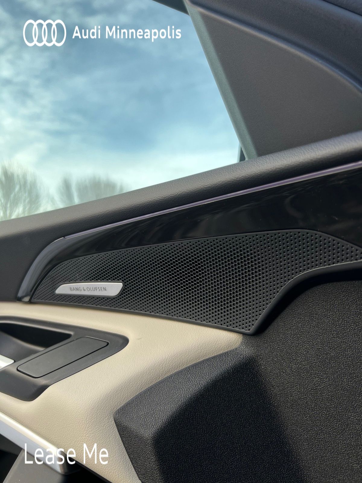 Thumbnail: 2025 Audi Q5 - 19