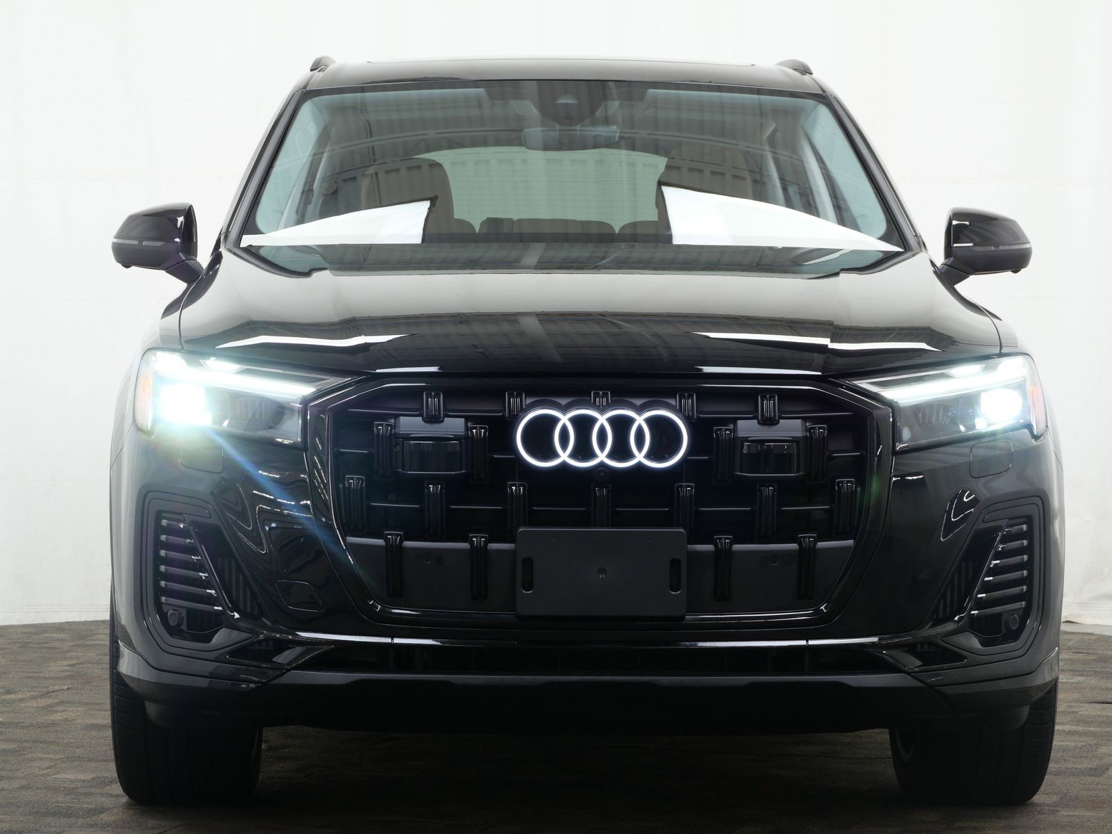 Thumbnail: 2026 Audi Q7 - 9