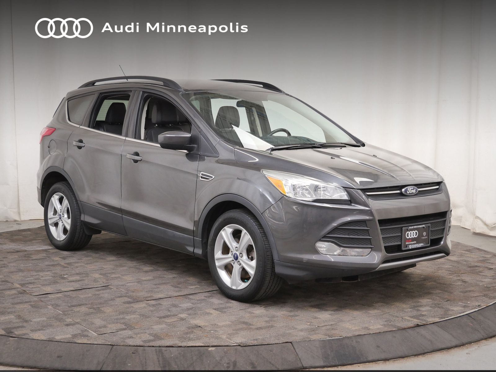 Thumbnail: 2016 Ford Escape - 10