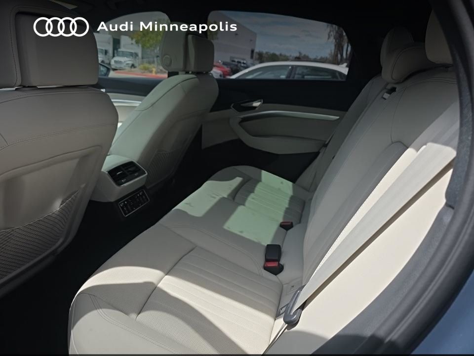 Thumbnail: 2024 Audi Q8 e-tron - 13
