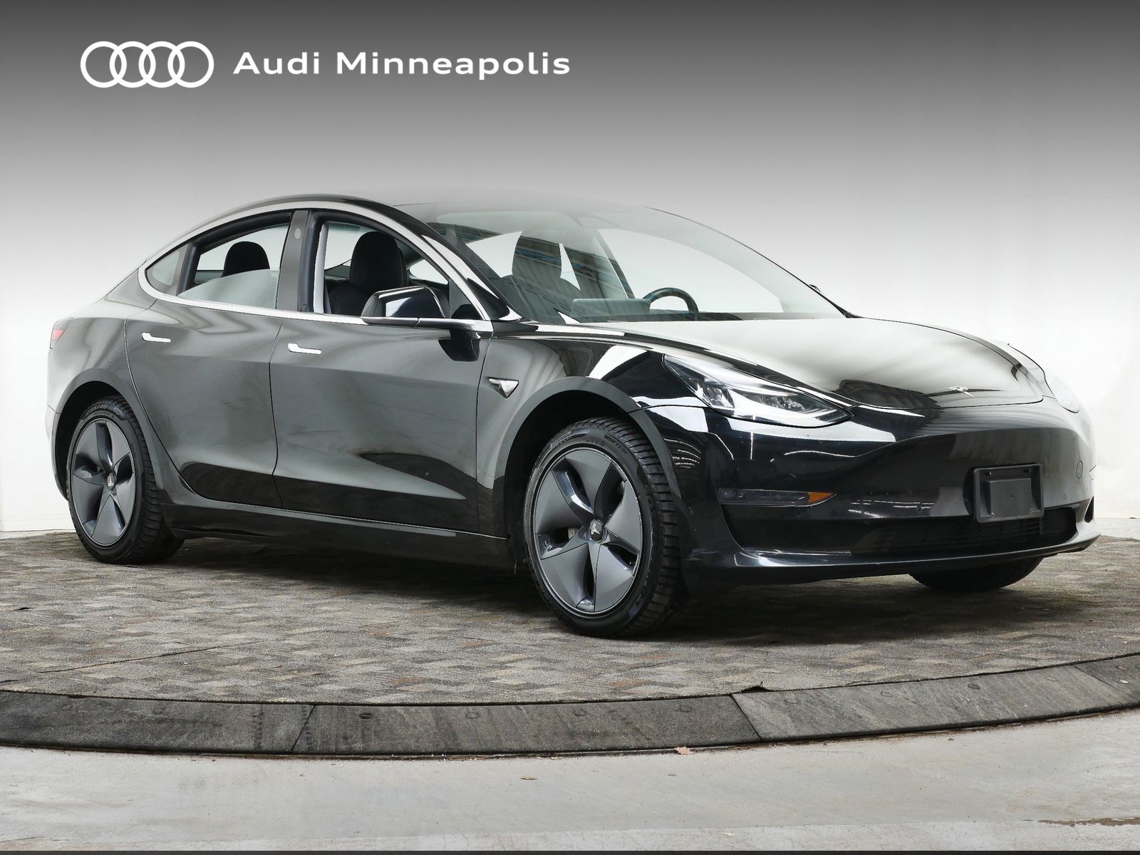 Thumbnail: 2018 Tesla Model 3 - 9