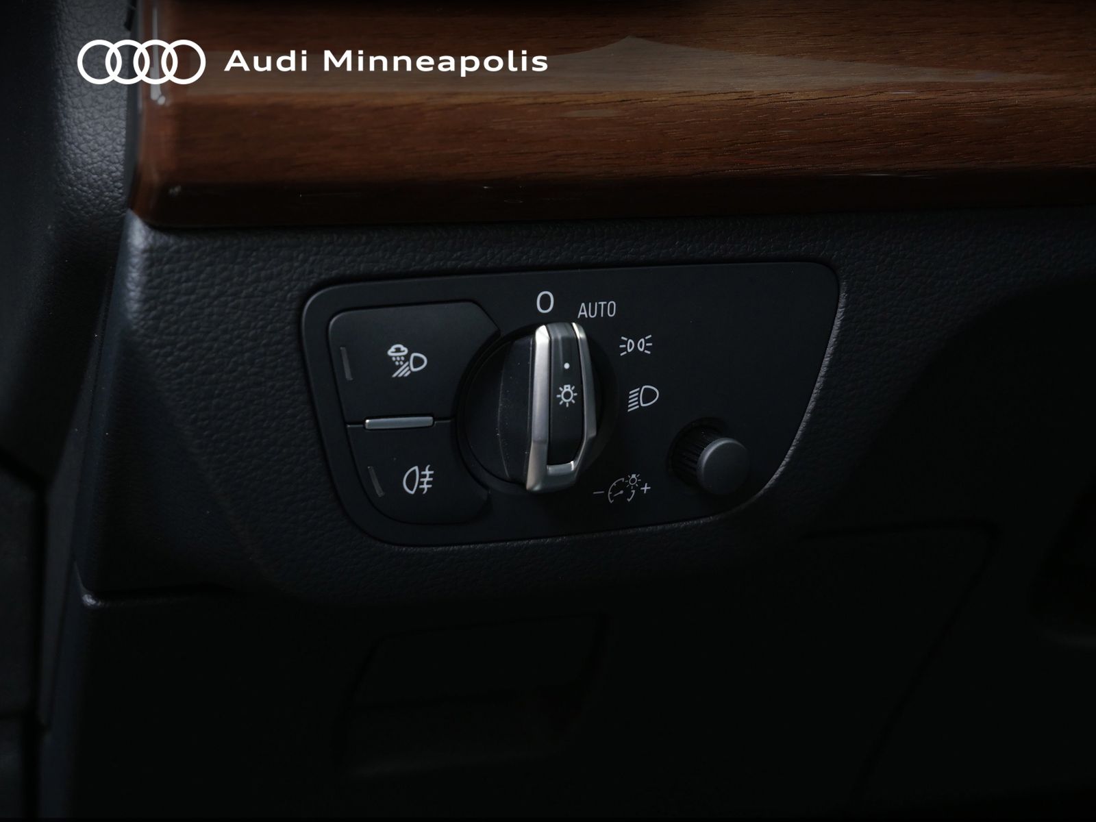 Thumbnail: 2023 Audi Q5 - 20