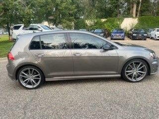 Thumbnail: 2017 Volkswagen Golf - 6