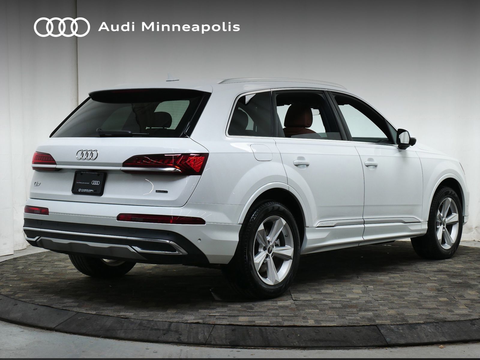 Thumbnail: 2023 Audi Q7 - 7
