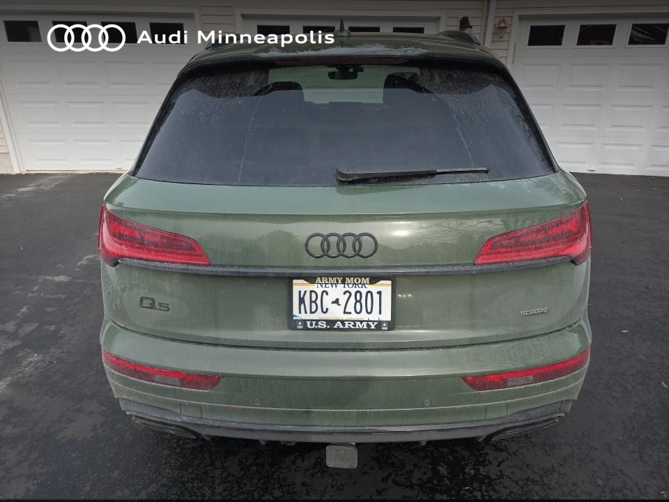 Thumbnail: 2023 Audi Q5 - 6