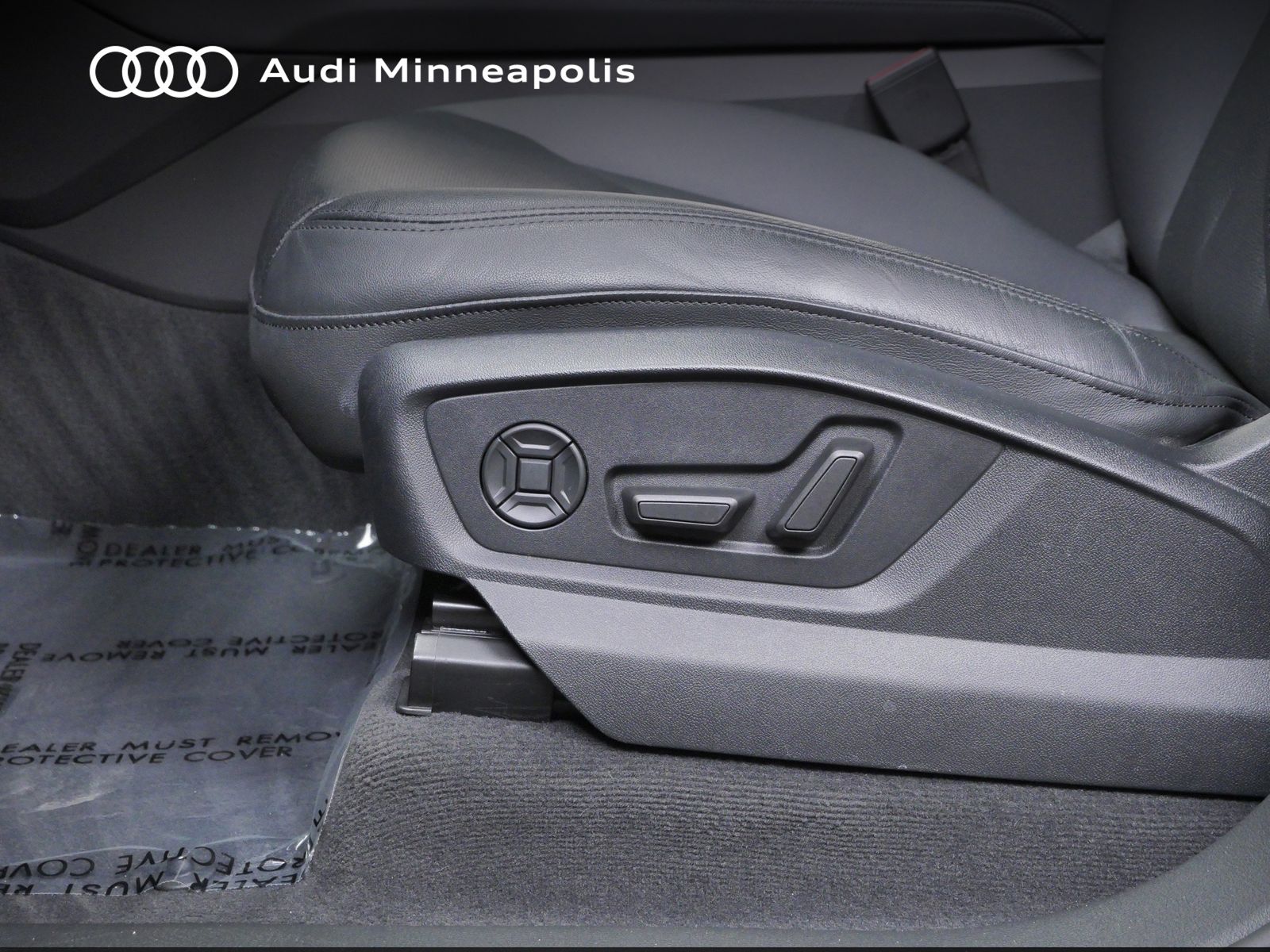 Thumbnail: 2023 Audi Q7 - 14