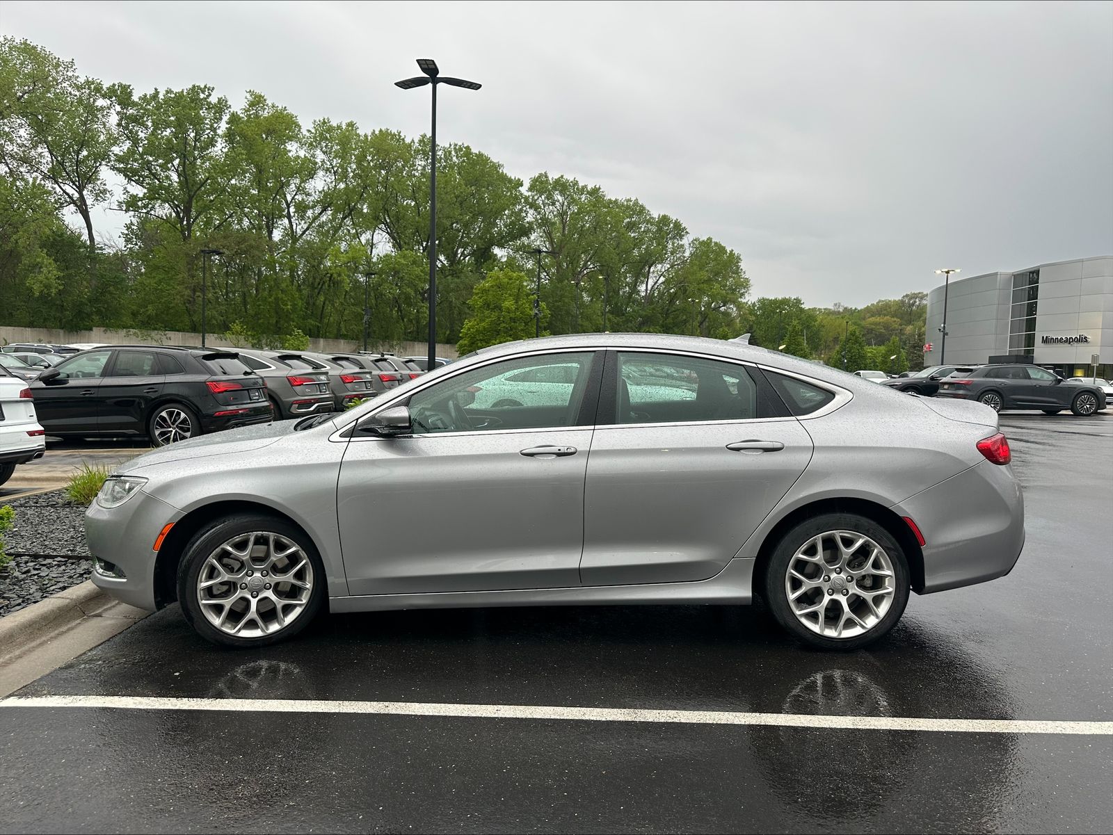 Thumbnail: 2016 Chrysler 200 - 7