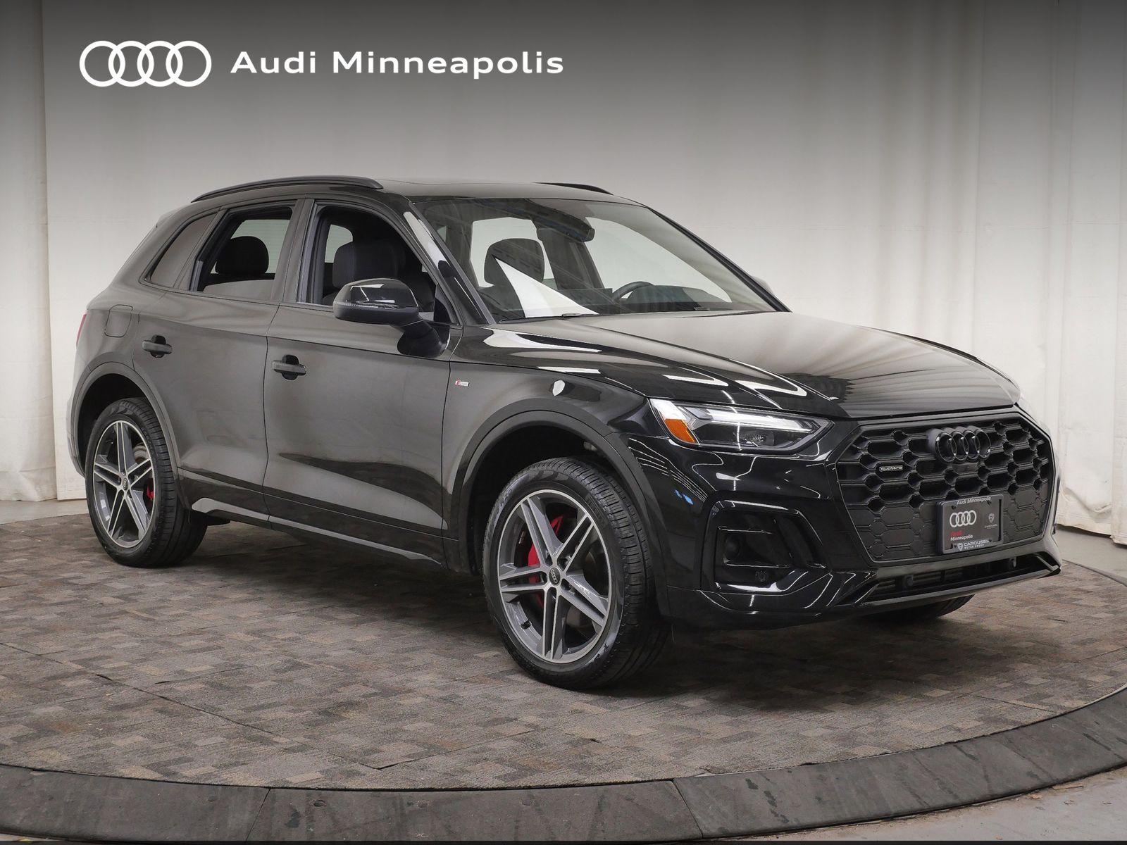 Thumbnail: 2025 Audi Q5 - 10