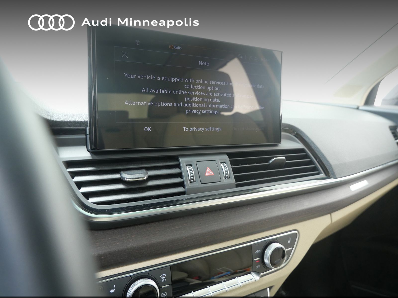 Thumbnail: 2023 Audi Q5 - 24