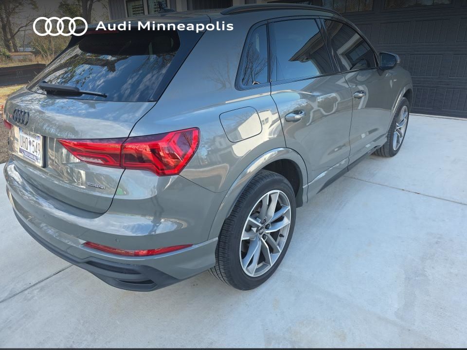 Thumbnail: 2023 Audi Q3 - 6