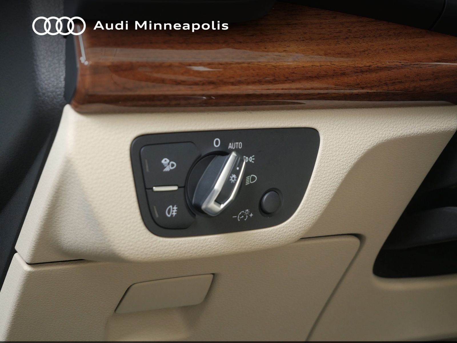 Thumbnail: 2023 Audi Q5 - 20