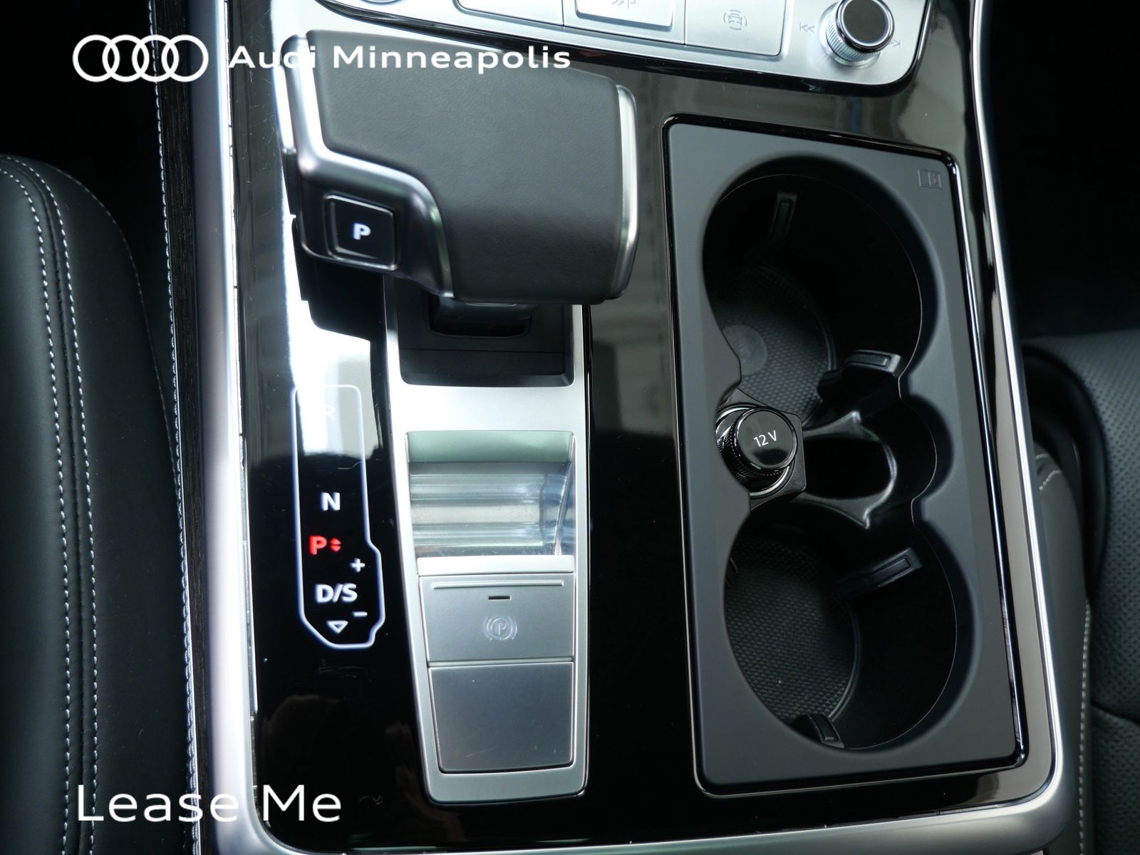 Thumbnail: 2025 Audi Q7 - 27