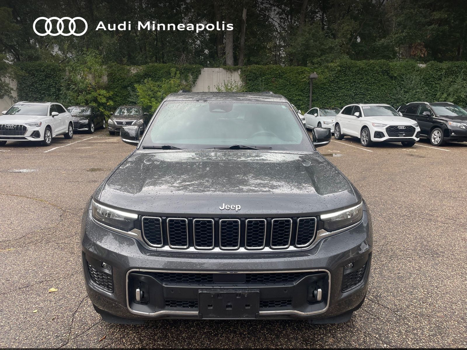 Thumbnail: 2022 Jeep Grand Cherokee - 11