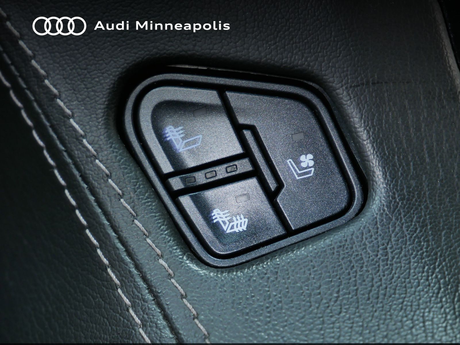 Thumbnail: 2018 GMC Yukon - 27