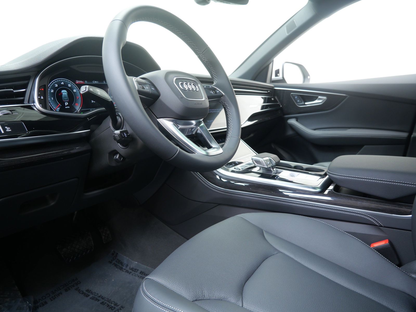 Thumbnail: 2026 Audi Q8 - 2