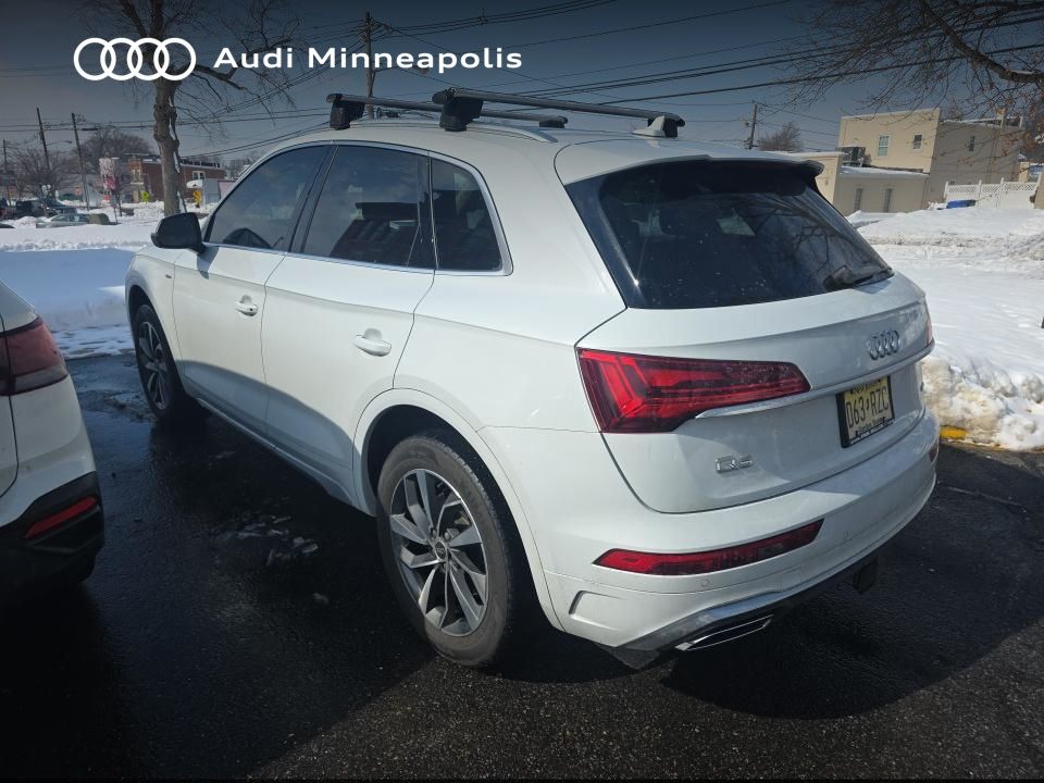 Thumbnail: 2023 Audi Q5 - 4