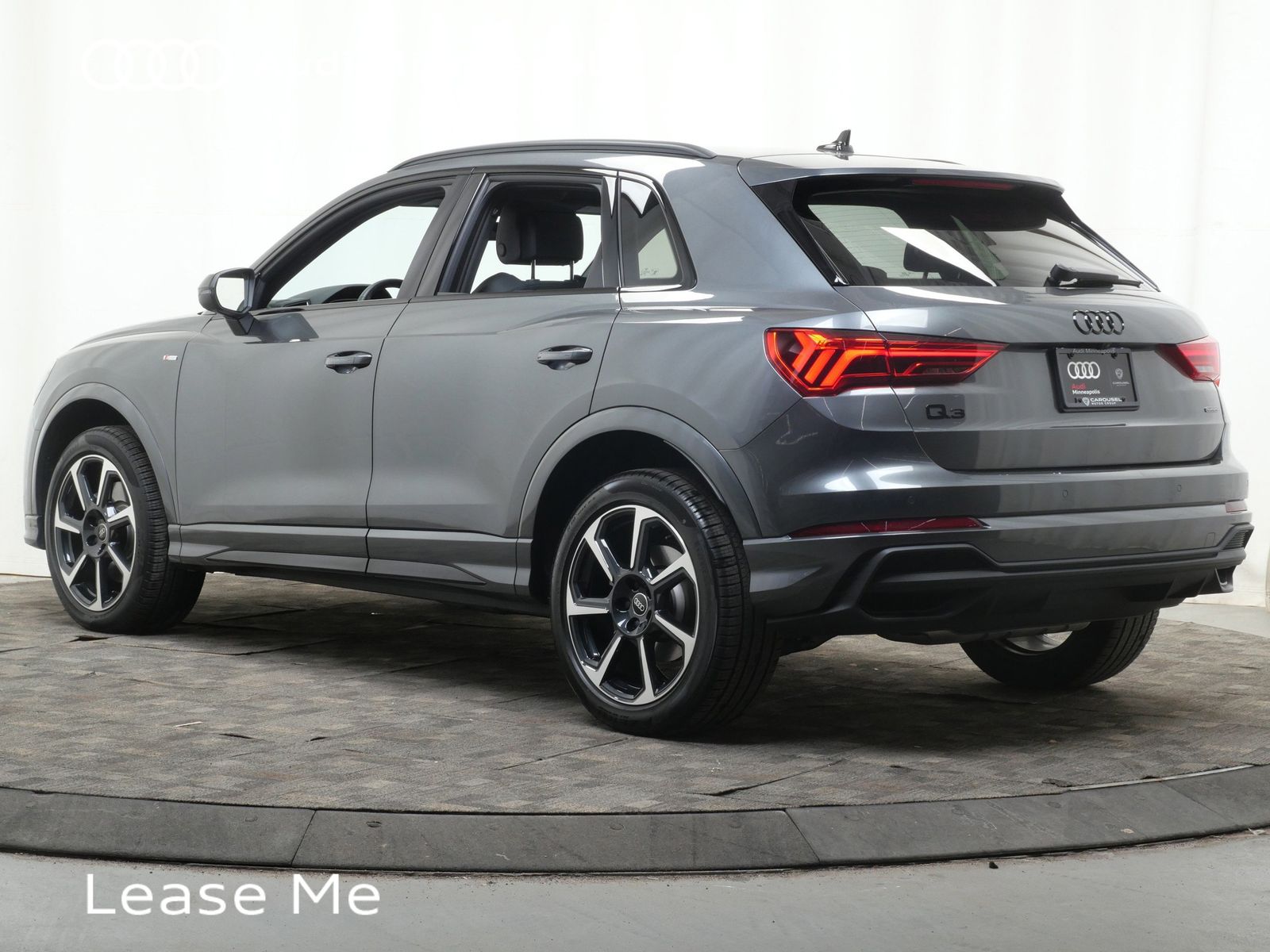 Thumbnail: 2025 Audi Q3 - 4