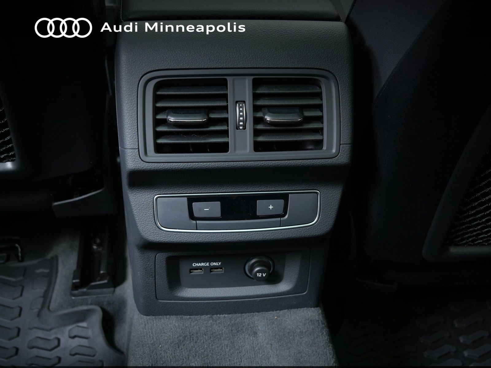 Thumbnail: 2023 Audi Q5 - 18