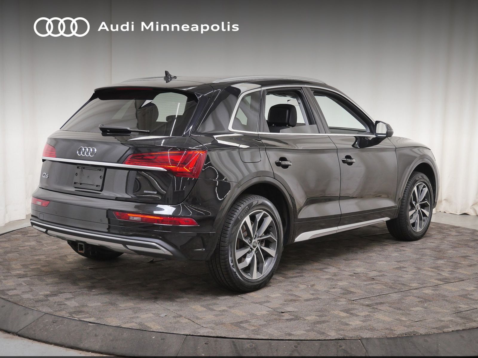 Thumbnail: 2021 Audi Q5 - 7