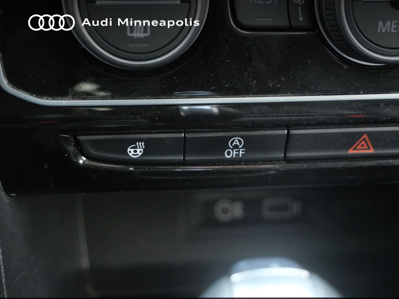 Thumbnail: 2019 Volkswagen Atlas - 34