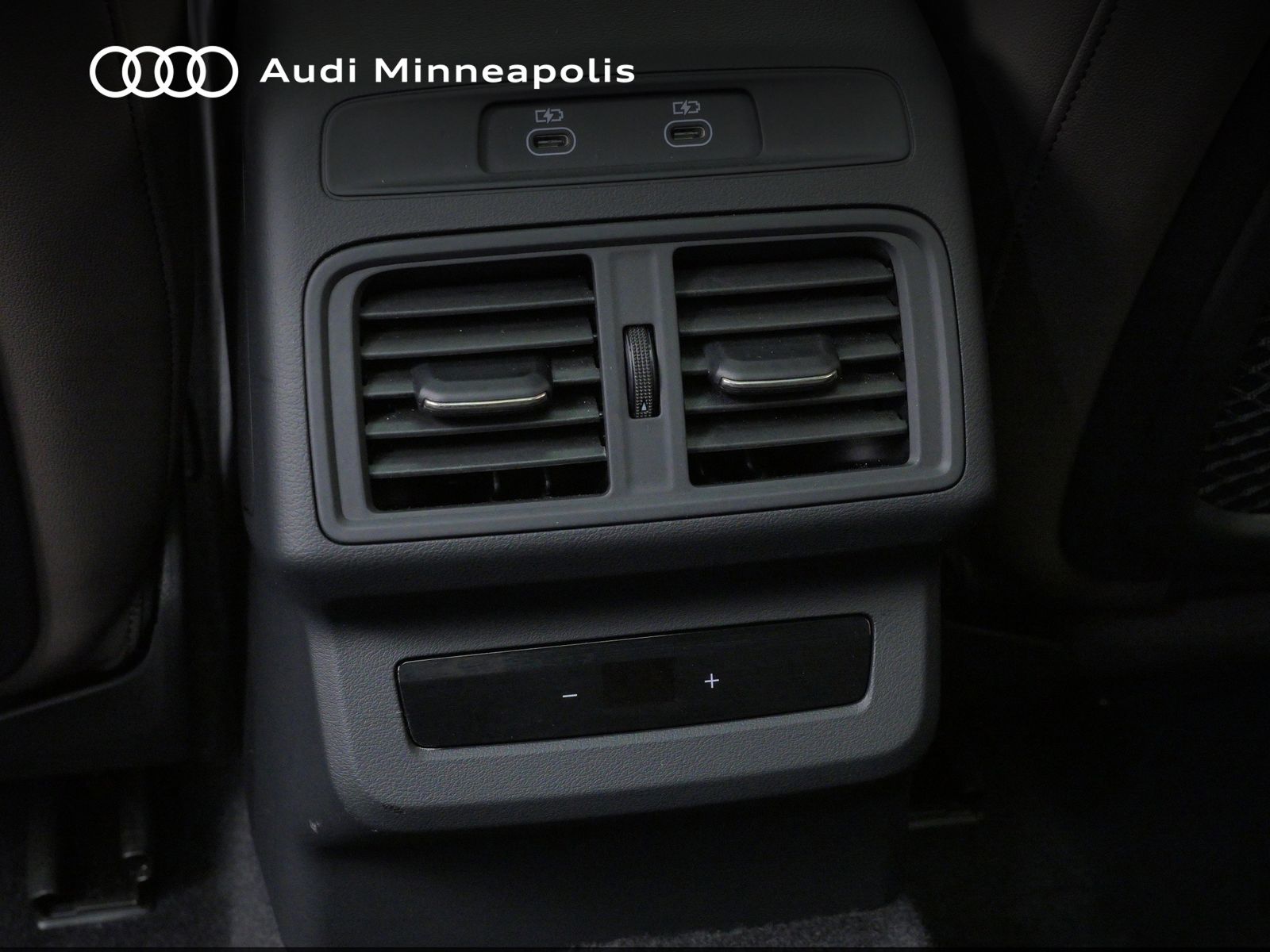 Thumbnail: 2025 Audi Q5 - 17