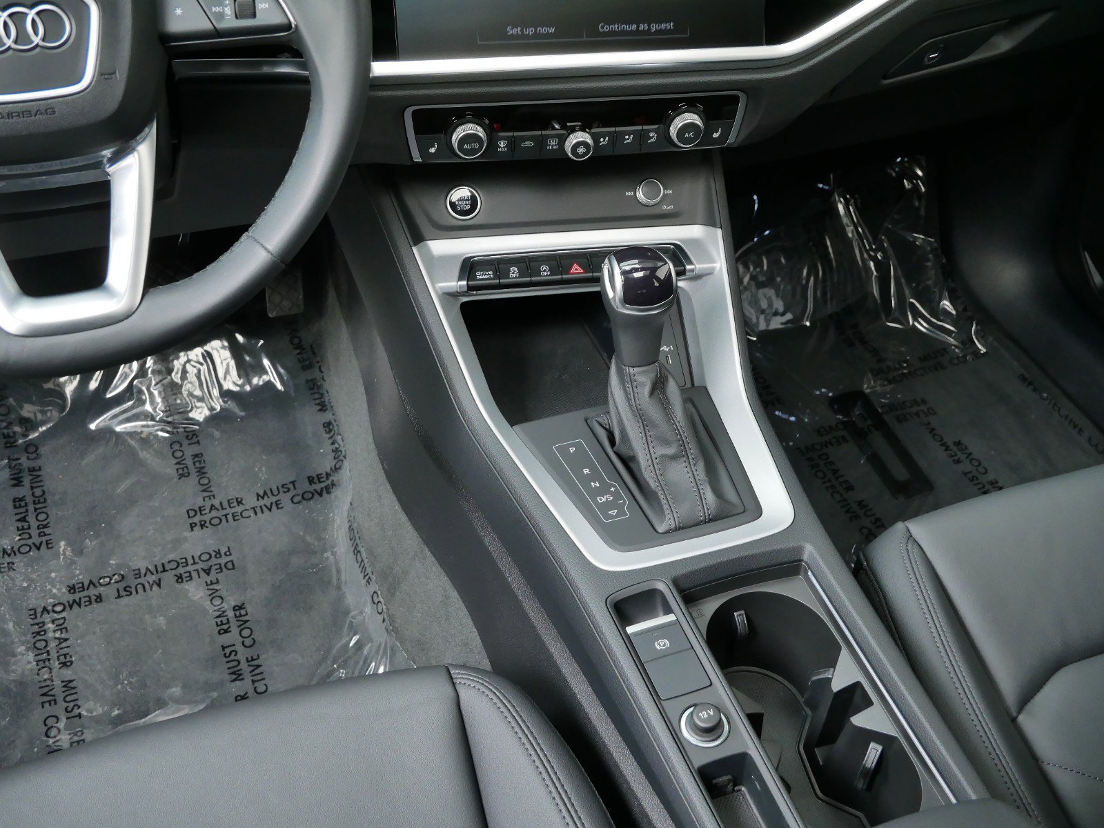 Thumbnail: 2023 Audi Q3 - 15