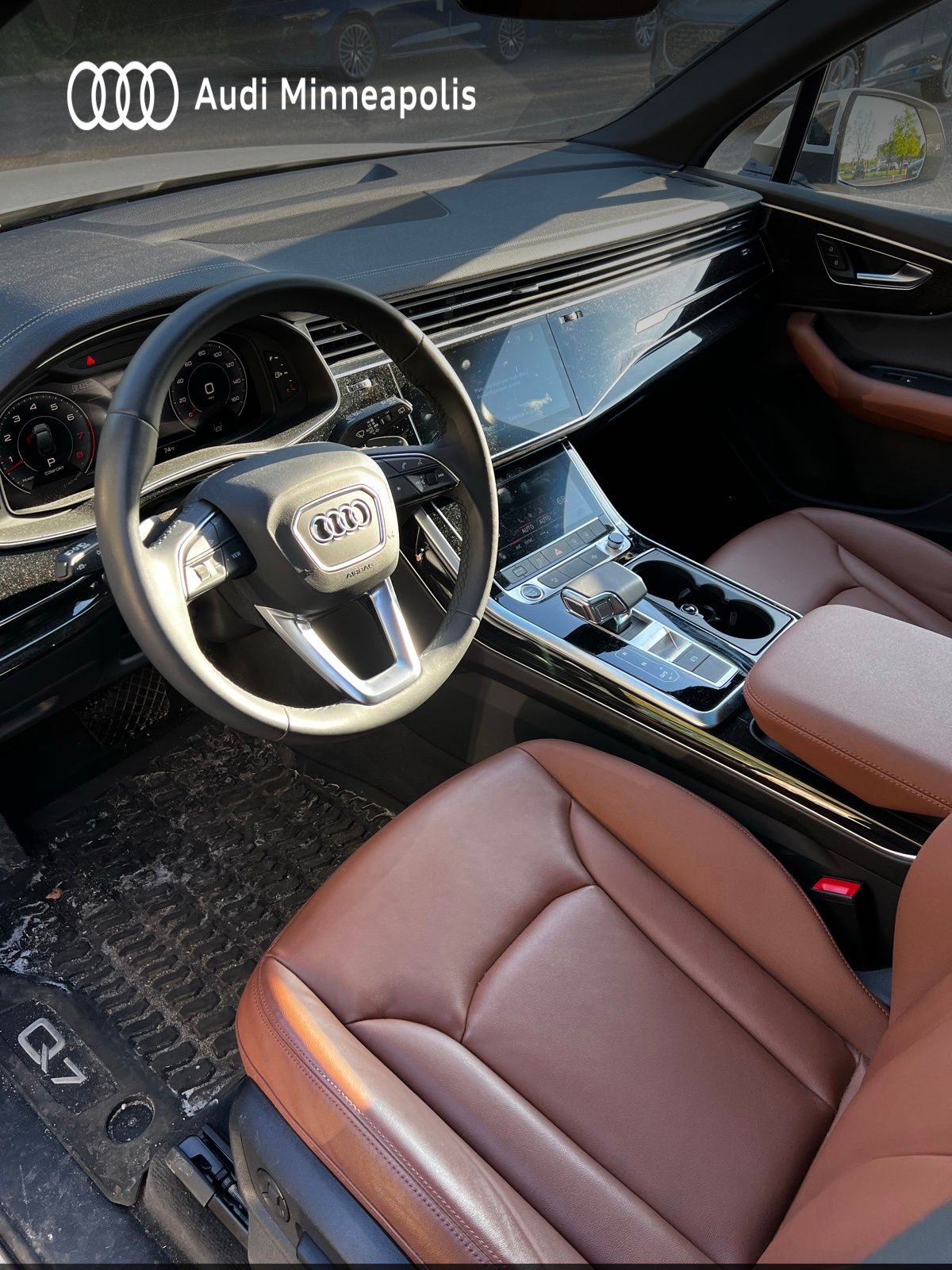 Thumbnail: 2023 Audi Q7 - 16
