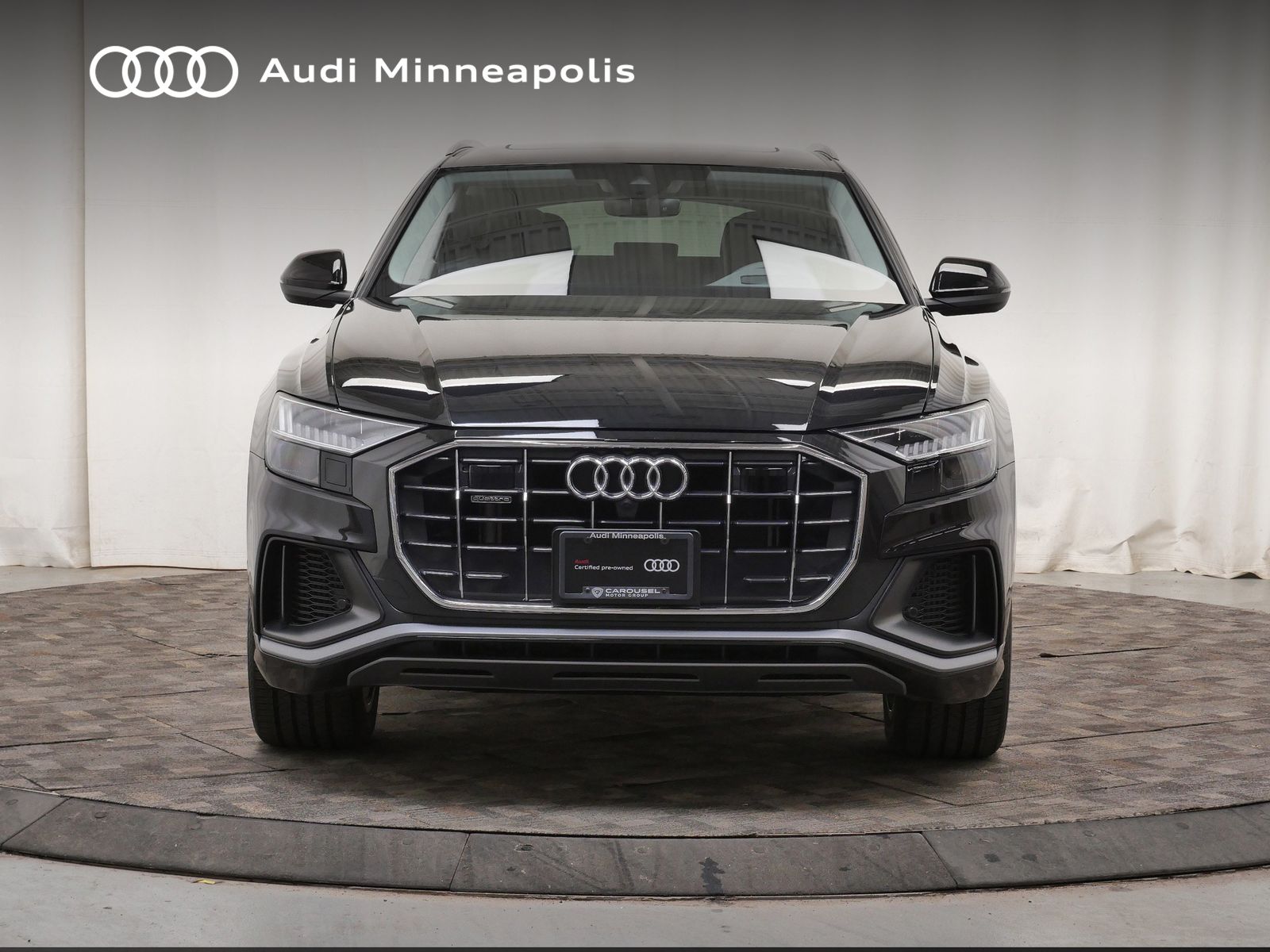 Thumbnail: 2023 Audi Q8 - 12