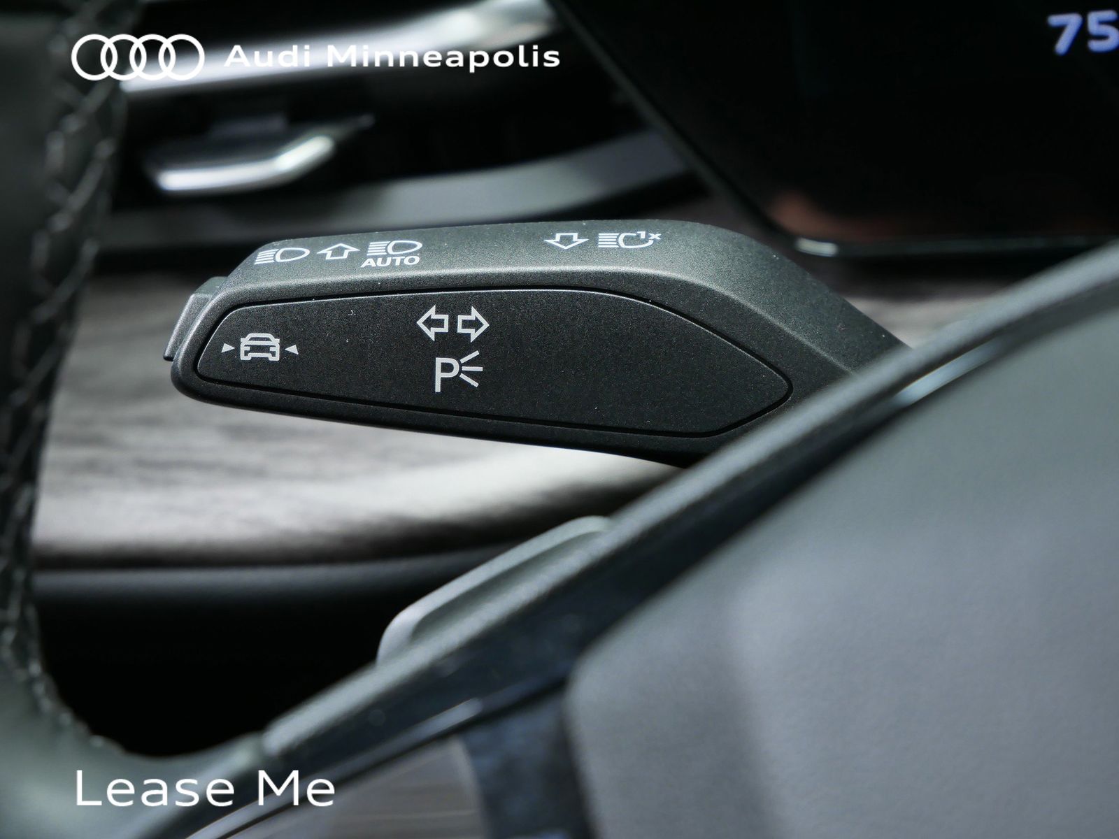 Thumbnail: 2025 Audi Q5 - 28