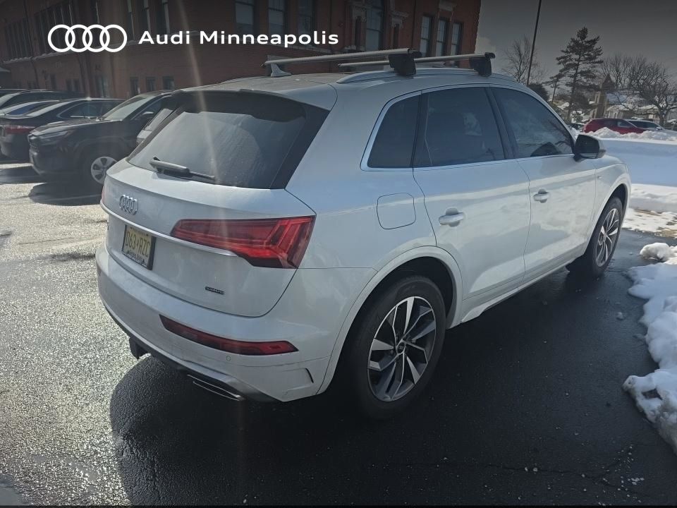 Thumbnail: 2023 Audi Q5 - 6