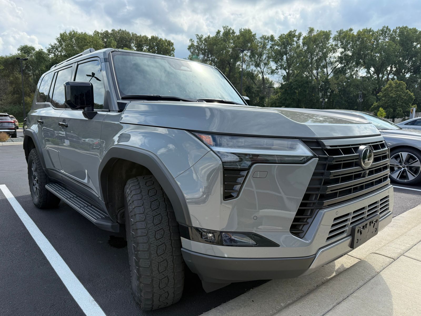 Thumbnail: 2024 Lexus GX - 2