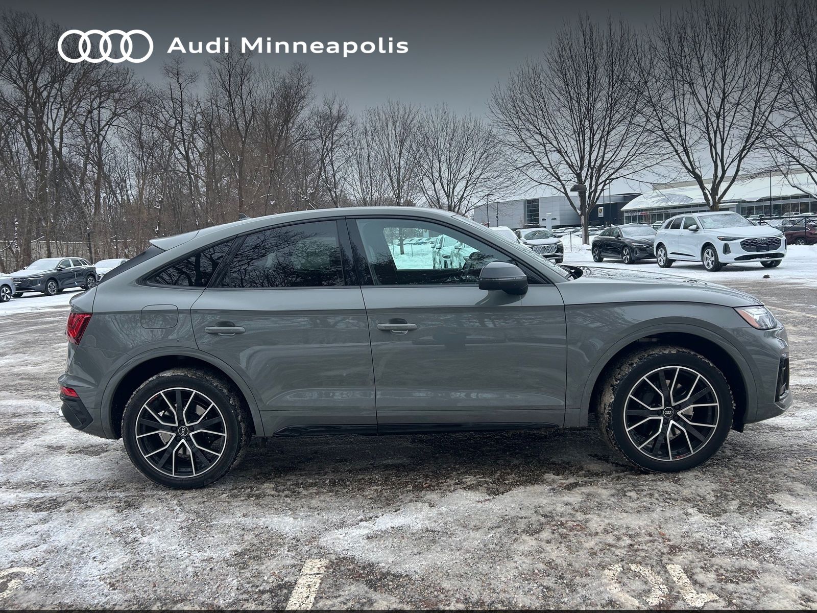 Thumbnail: 2022 Audi SQ5 - 7