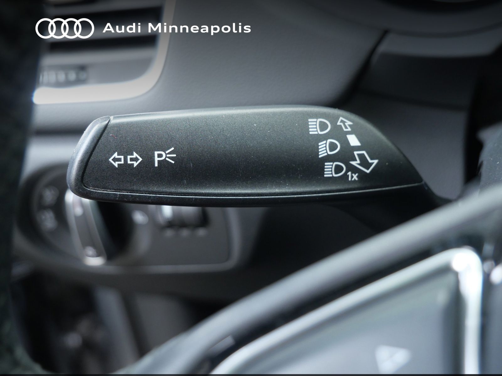 Thumbnail: 2015 Audi Q3 - 30