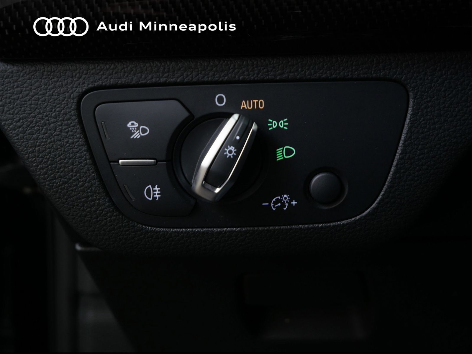 Thumbnail: 2021 Audi SQ5 - 19