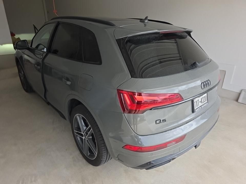 Thumbnail: 2023 Audi Q5 - 3