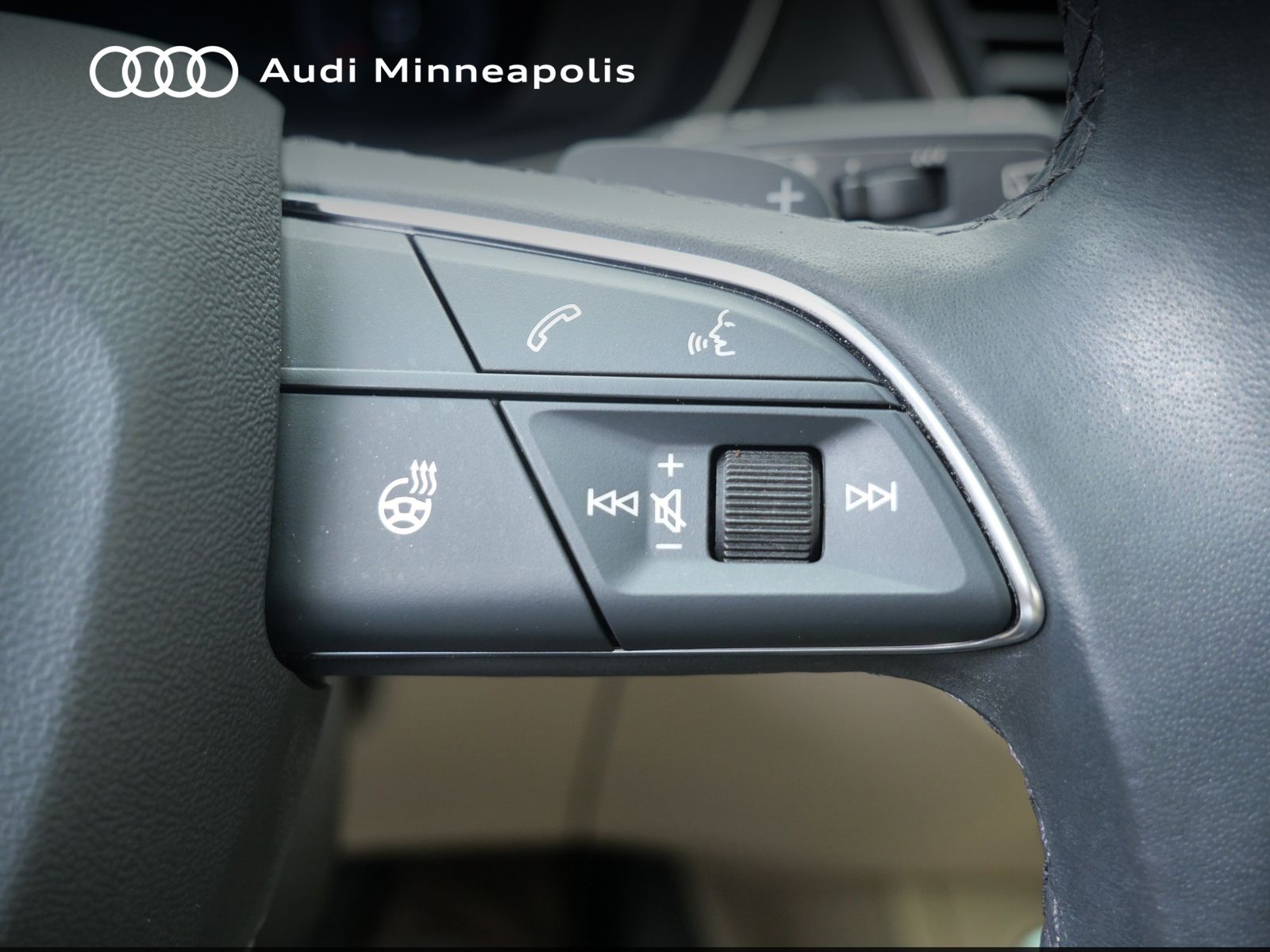 Thumbnail: 2023 Audi Q5 - 30