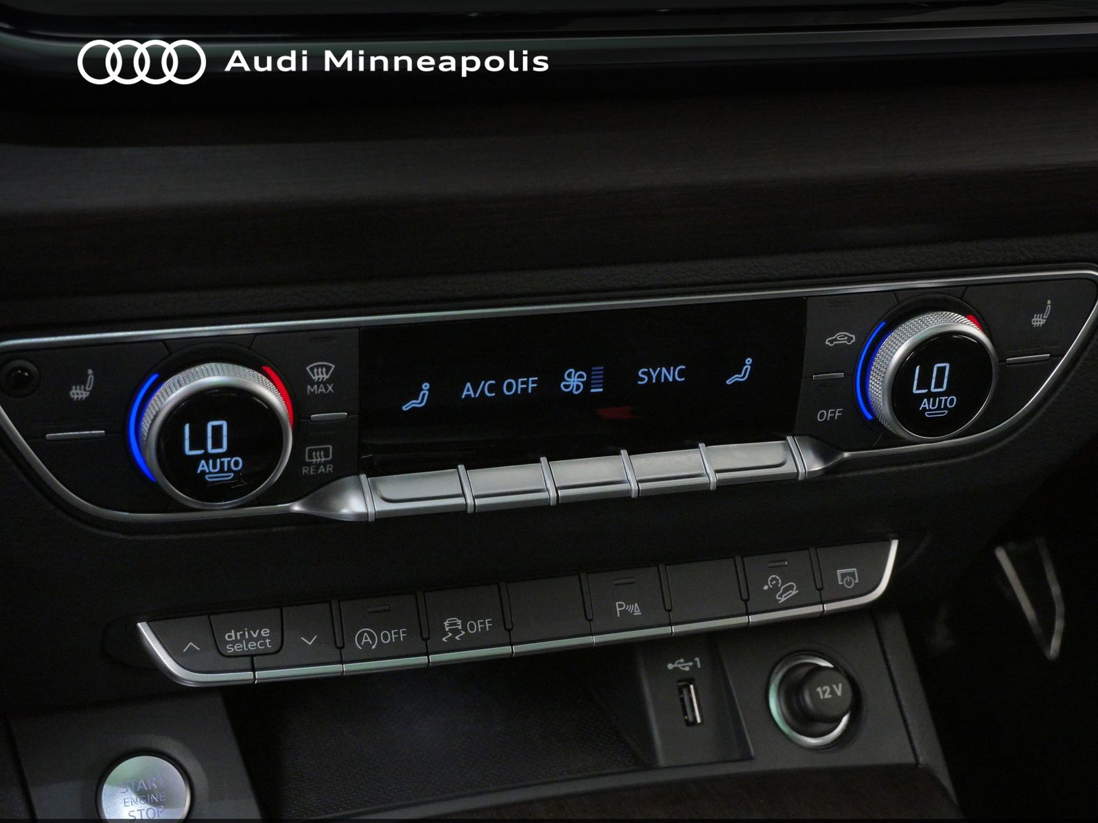 Thumbnail: 2023 Audi Q5 - 25