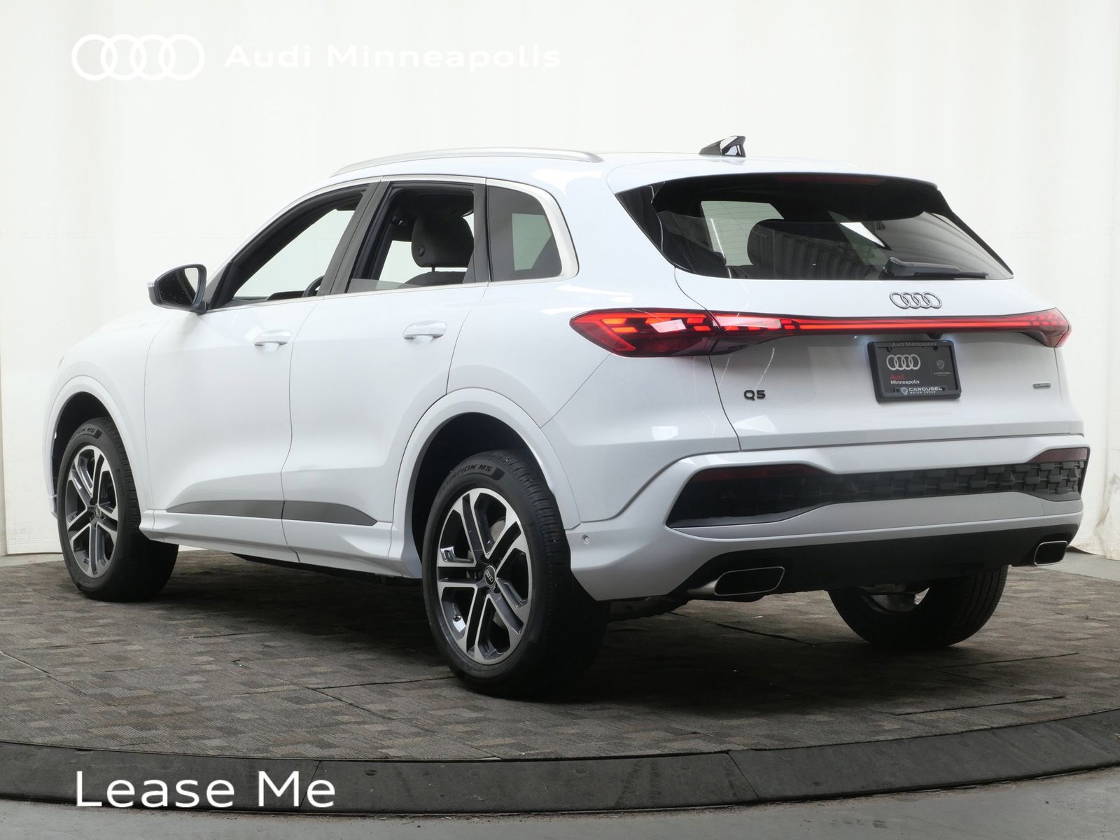 Thumbnail: 2025 Audi Q5 - 4