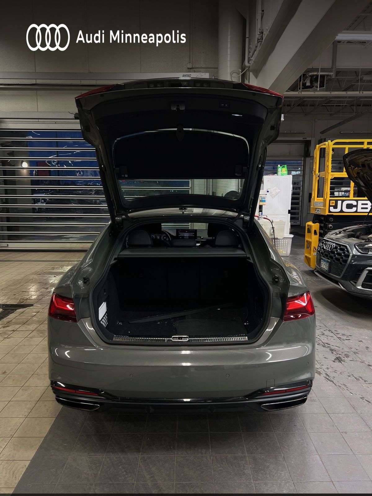 Thumbnail: 2023 Audi A5 - 14