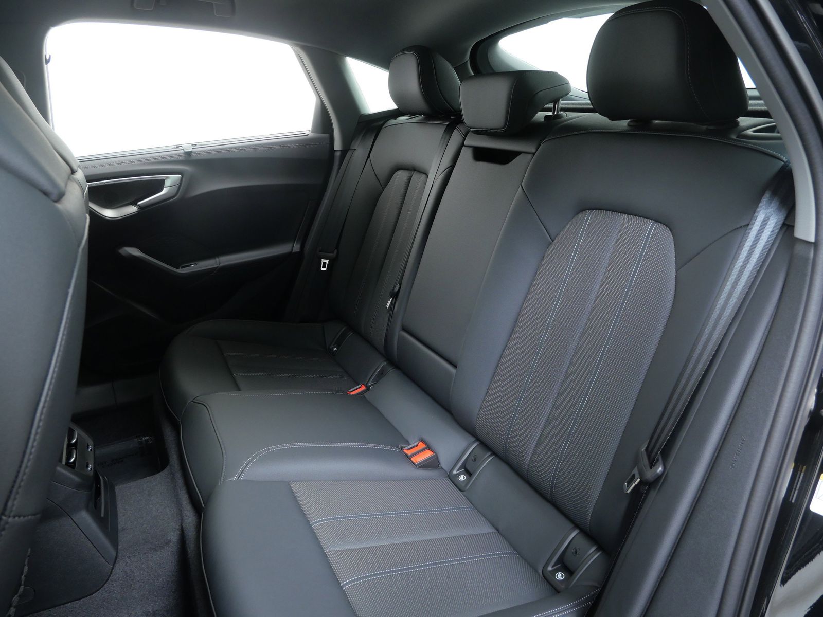 Thumbnail: 2025 Audi A5 - 12