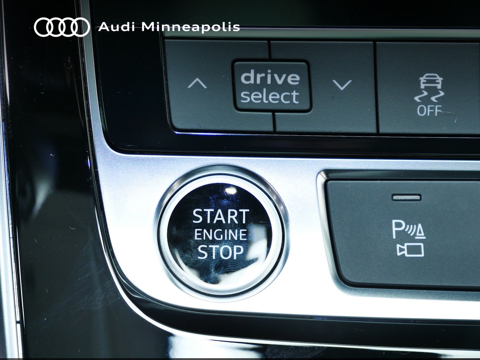 Thumbnail: 2025 Audi Q7 - 31