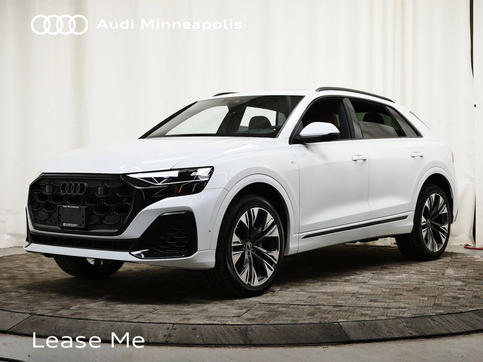 Thumbnail: 2026 Audi Q8 - 1