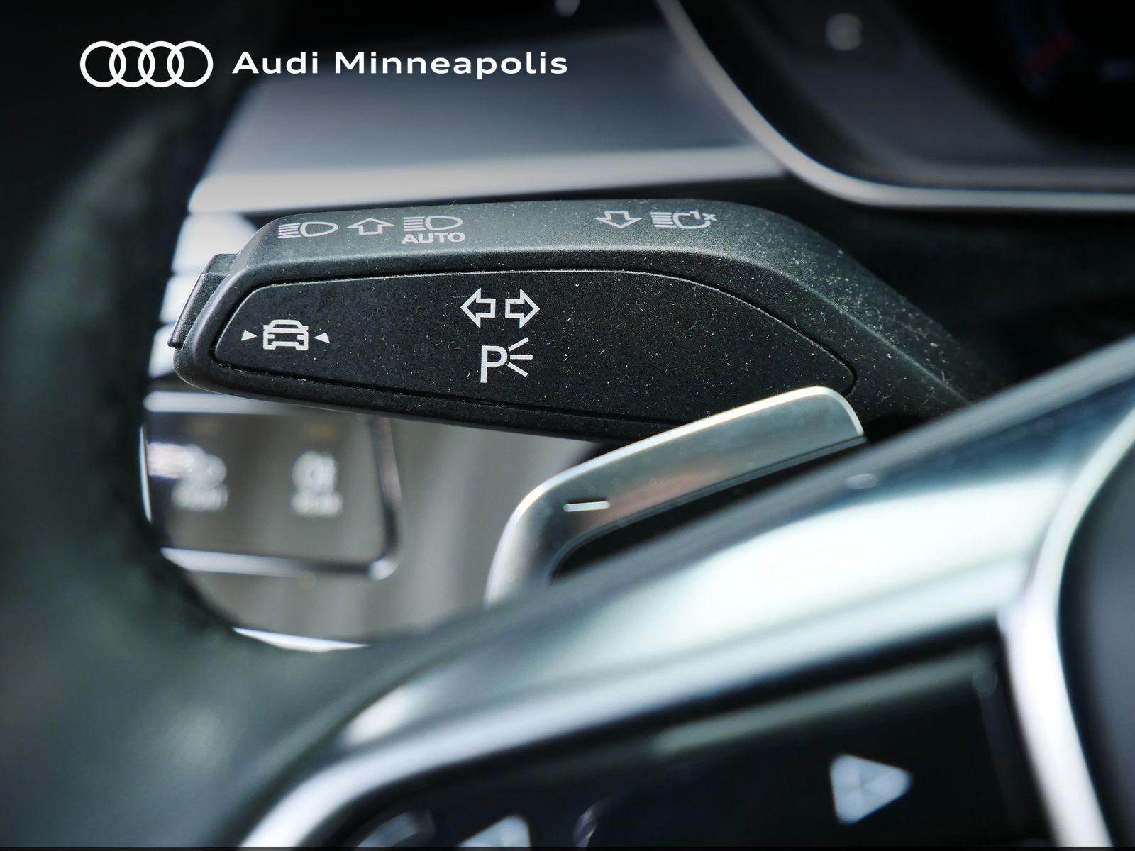 Thumbnail: 2022 Audi A8 - 23