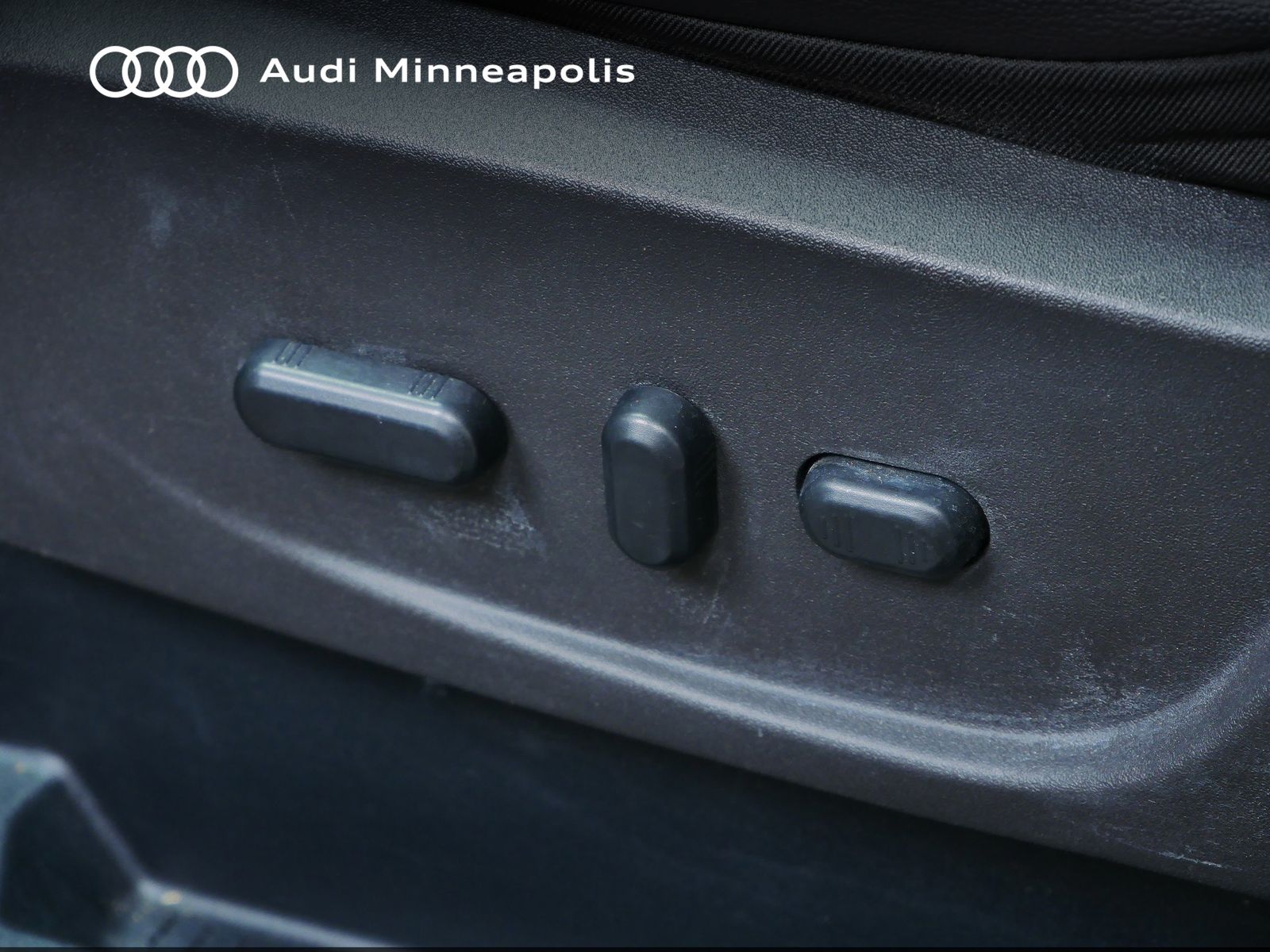 Thumbnail: 2017 Ford Escape - 12